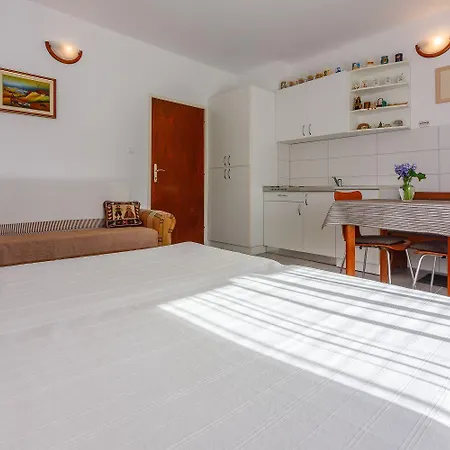 Hundefreundliches Studio-apartment Nur 250 Meter Zum Mit Meerblick *