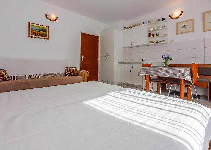 Hundefreundliches Studio-apartment Nur 250 Meter Zum Mit Meerblick *