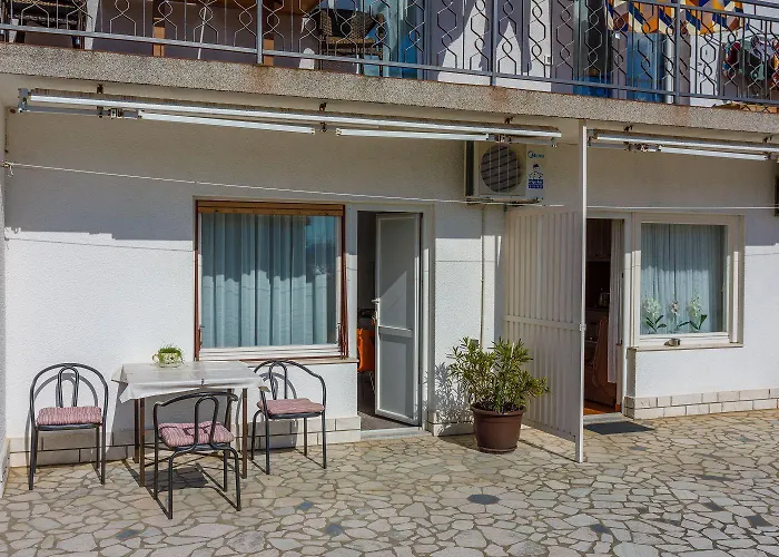 Hundefreundliches Studio-apartment Nur 250 Meter Zum Mit Meerblick