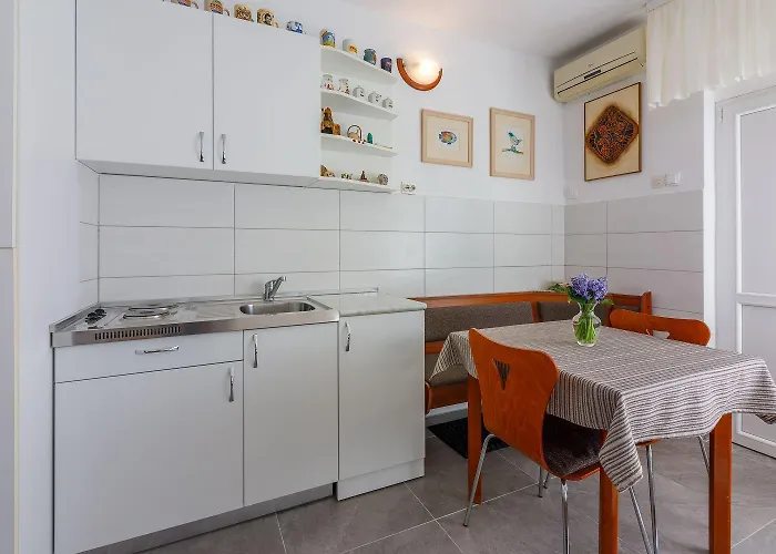 Hundefreundliches Studio-apartment Nur 250 Meter Zum Mit Meerblick Apartament